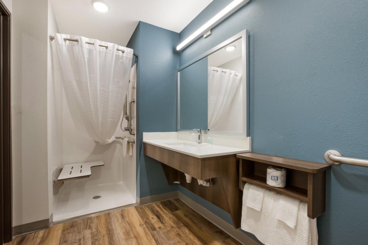 Woodspring Suites West Palm Beach Century Village  Exterior photo