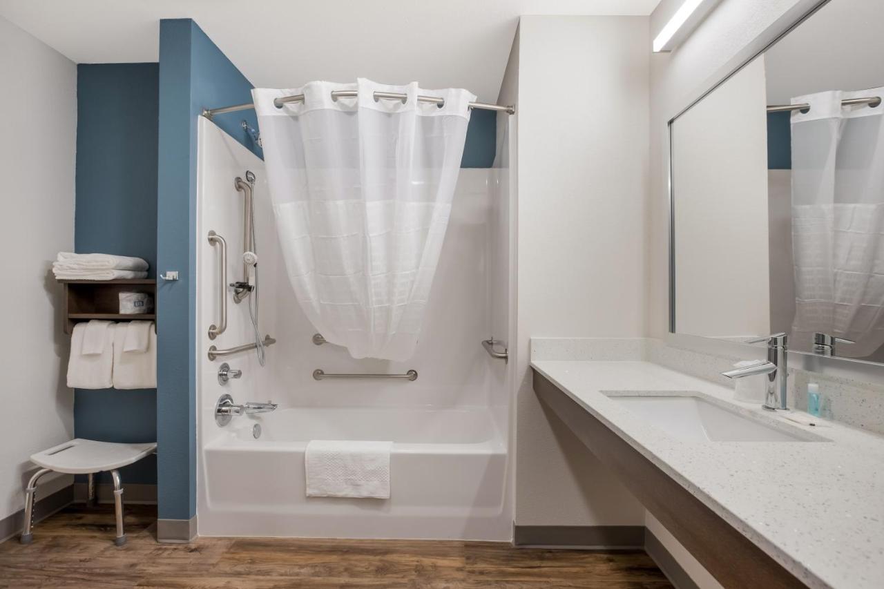 Woodspring Suites West Palm Beach Century Village  Exterior photo